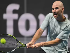 Mannarino vence de virada em Almaty, Tiafoe encara Evans