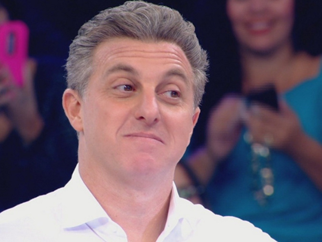 Luciano Huck espera Moro para decidir se será candidato em 2022