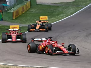 F1: Ferrari liga alerta após ser superada pela McLaren em Ímola