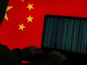 Hackers chineses que invadiram câmeras são pegos pelo FBI