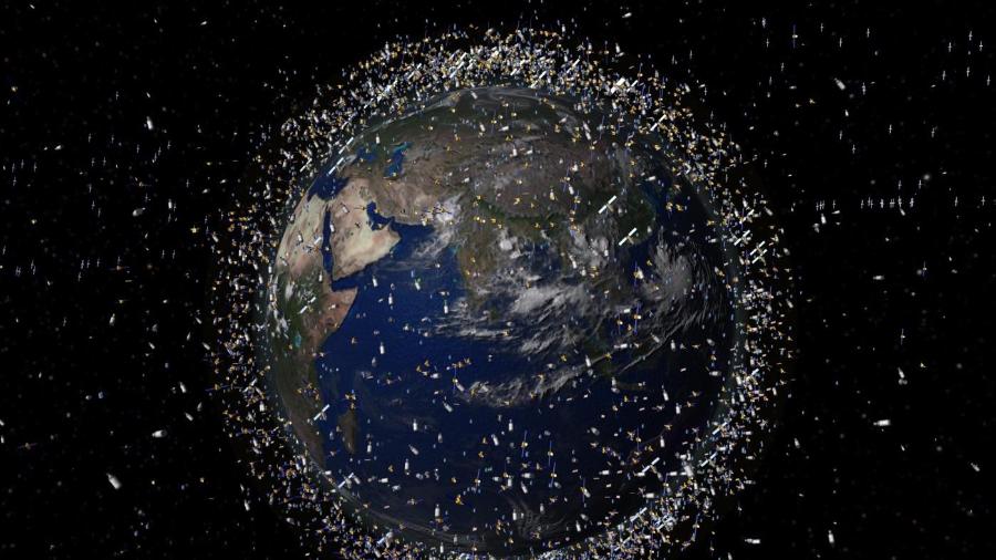 Missão para a "limpa espacial" vai buscar satélites perdidos - 