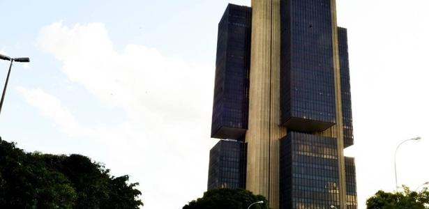 Contrariando cautelar, Augusto Lima segue à frente do Banco Pleno