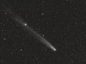 "Cometa sem cabeça" pode atravessar o céu no Halloween