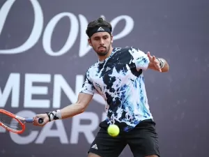 Gutierrez estreia bem em ITF espanhol no piso duro