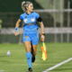 Brasileira será bandeirinha em jogo da Alemanha, o 1º com arbitragem feminina