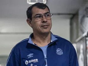 Corinthians se interessa por Fábio Carille, mas espera aval do Santos