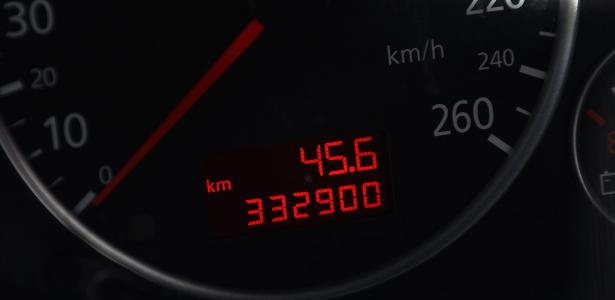 Por que comprar carros com baixa quilometragem pode ser um mau negócio