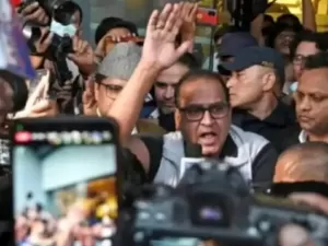 Presidente do maior grupo de mídia do Nepal é preso após jornal denunciar fraude envolvendo ministro