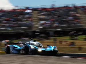 Com futuro na F1 ainda indefinido, Renault seguirá produzindo motores para Alpine no WEC