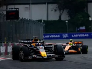 F1 - Hill rebate Verstappen e dispara: "Ele usa medo e intimidação"