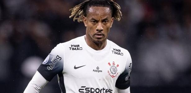 Samir: Corinthians abre conversa com Carrillo e está otimista com renovação
