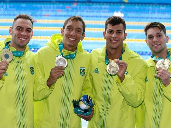 Brasil terá cinco revezamentos e até 10 nadadores extras em Paris-2024