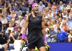 Nadal faz mágica e consegue passada por fora da rede no US Open; assista - (Sem crédito)