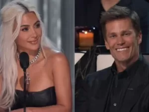 Kim Kardashian é vaiada no palco do especial de Tom Brady e Netflix toma decisão; assista