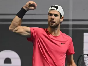 Khachanov supera Diallo e fatura o sétimo título da carreira