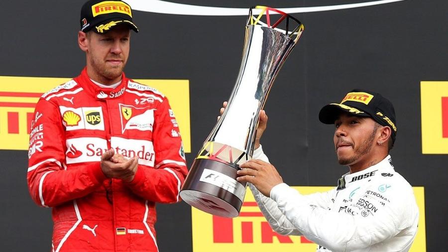 Hamilton prevê um Vettel fortalecido para a próxima temporada da F1 - Francois Lenoir/Reuters