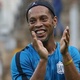 Ronaldinho Gaúcho lidera seleção em Jogo dos Famosos