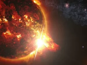 NASA divulga vídeo da explosão solar mais poderosa dos últimos tempos