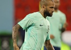 Web repercute Daniel Alves como reserva em Brasil x Suíça - Getty Images