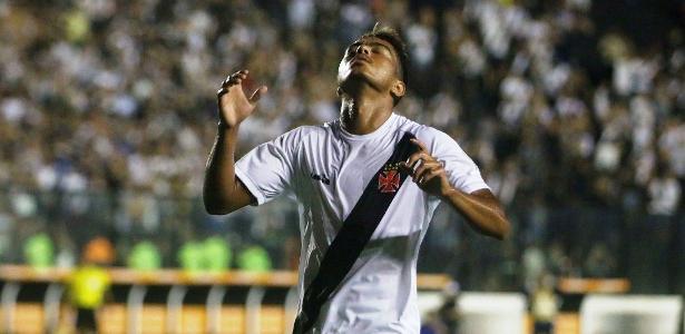 Evander foi fortemente vaiado pela torcida do Vasco na derrota para o Cruzeiro - Reginaldo Pimenta/Raw Image/Estadão Conteúdo