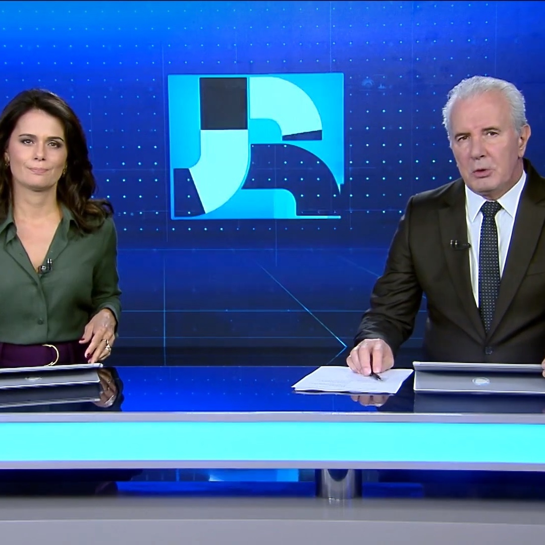 SBT bate Globo e lidera audiência no PNT e em outras dez praças