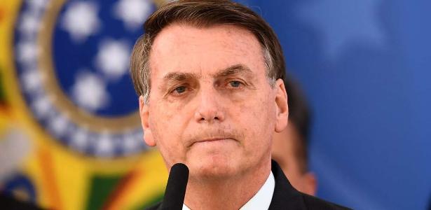 Bolsonaro provoca mais incêndios do que médicos e enfermeiros podem apagar