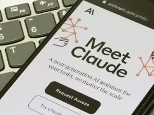 Claude no iPhone: Anthropic lança app para iOS 