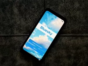 Bluesky planeja lançar recursos para agradar brasileiros