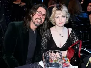 Filha mais velha de Dave Grohl toma atitude após cantor revelar traição à esposa e herdeira fora do casamento