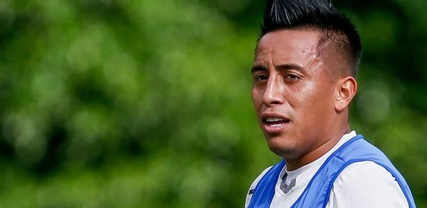 Cueva perdeu seis dias da curta pré-temporada do São Paulo