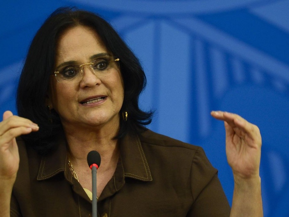 Governo mantém contato com associação acusada de disseminar ódio nos EUA