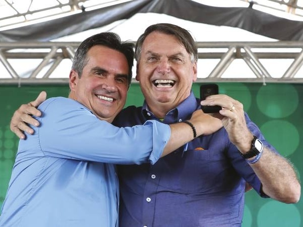 Como o jeitoso Ciro Nogueira convenceu Bolsonaro a usar máscara 