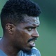 Jemerson, do Atl&eacute;tico-MG, sofre acidente de carro