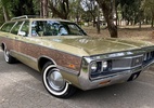 Chrysler Town & Country: salvem as peruas! - Foto: Renato Bellote