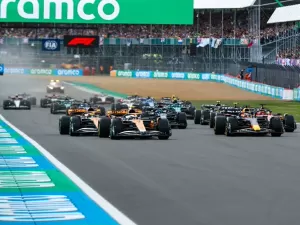 TELEMETRIA AO VIVO: Rico Penteado analisa Norris x Verstappen e projeta F1 em Silverstone