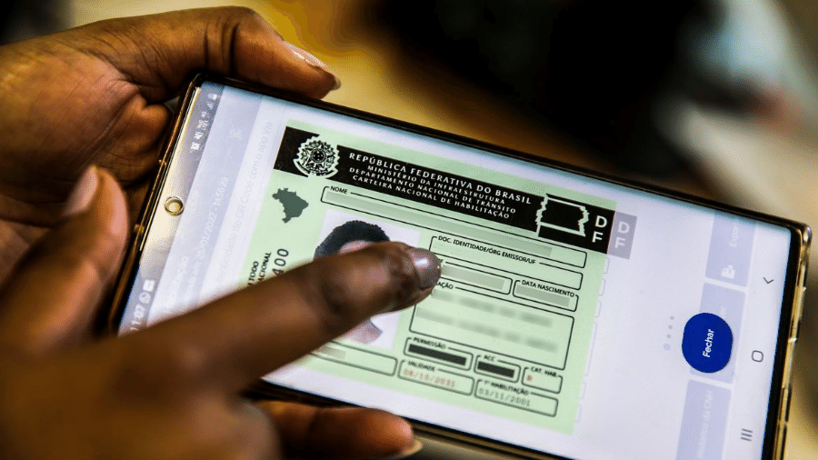 Aplicativo CNH Digital está disponível para quem emitiu o documento a partir de 2017 Aplicativo CNH Digital está disponível para quem emitiu o documento a partir de 2017