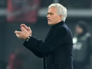 Mourinho fecha acordo com novo clube, diz jornalista