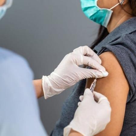 Pandemia só terminará com 70% da população vacinada, afirma diretor da OMS - Reprodução
