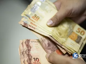 Selic cai para 10,5%: Copom dá alívio para a economia brasileira