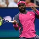 Tiafoe tenta revanche contra Medvedev, Etcheverry faz oitavas in&eacute;ditas