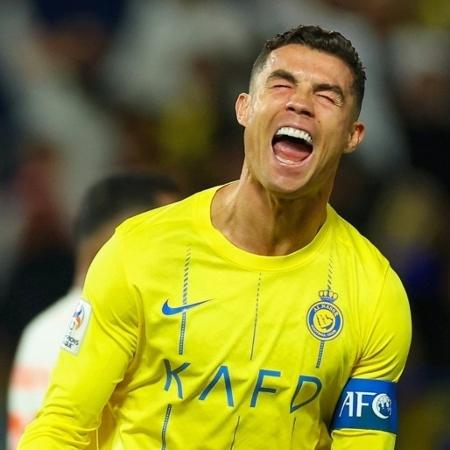 Cristiano Ronaldo já foi até suspenso por gesto obsceno para fãs de Messi