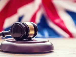 Reino Unido aprova nova versão da Lei dos Mercados Digitais da UE 