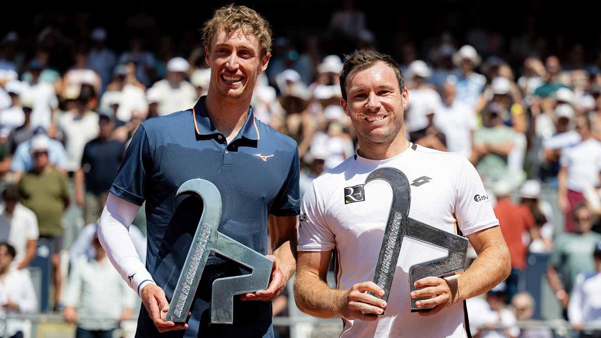 Miedler e Polmans conquistam segundo título consecutivo nas duplas