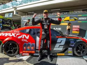 NASCAR Brasil: Léo Torres vence em Interlagos em final polêmico, após punição a Suárez