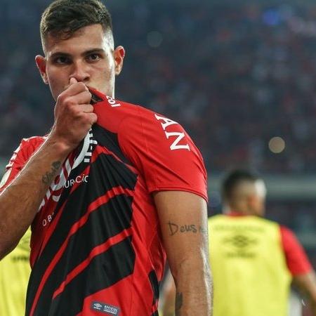 Bruno Guimarães gerou renda alta para Athletico - GettyImages
