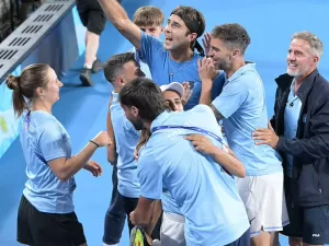 De Minaur faz sua parte, mas Austrália é surpreendida pela Argentina