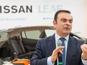 Ex-CEO da Nissan, Ghosn diz que fusão com a Honda é uma "jogada desesperada"