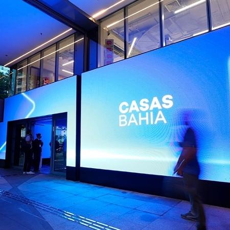 Casas Bahia teve queda nas vendas digitais, redução de estoques e 4.647 funcionários a menos em agosto