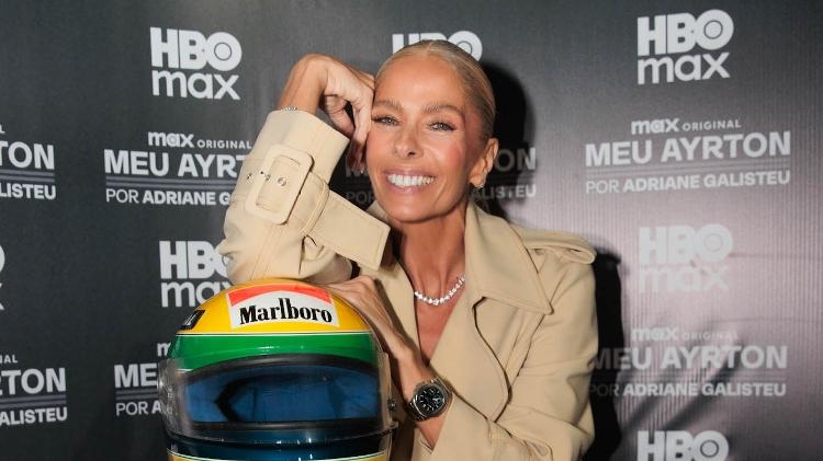 Adriane Galisteu em sessão do documentário "Meu Ayrton"