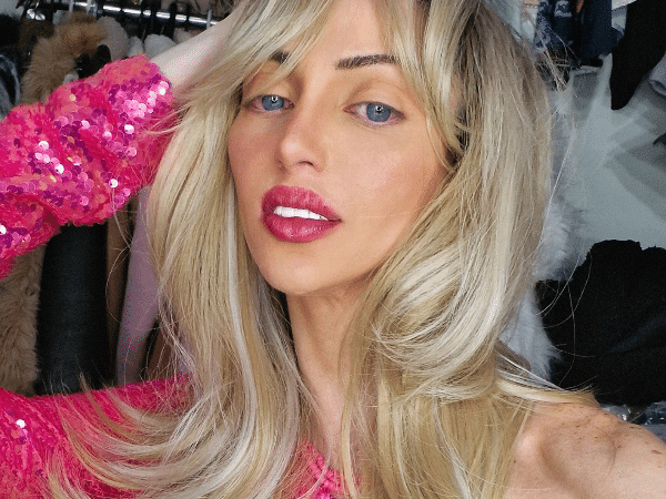 Reprodução/Instagram/@bonecadesumana